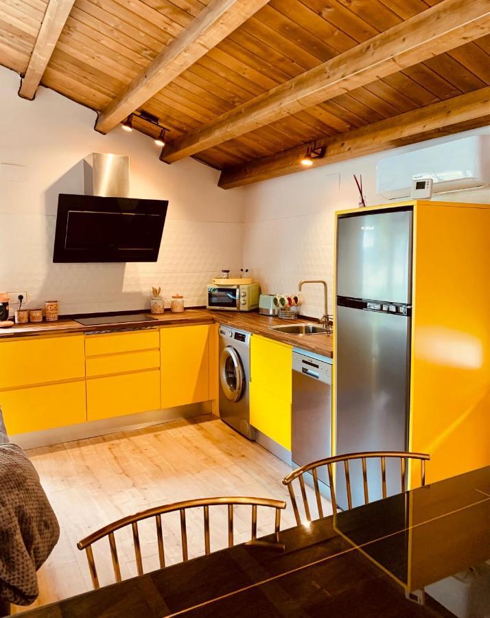 Apartamentos En El Valle Del Jerte Flores Para Angela 카베주엘라델발 외부 사진
