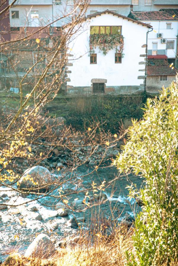 Apartamentos En El Valle Del Jerte Flores Para Angela 카베주엘라델발 외부 사진