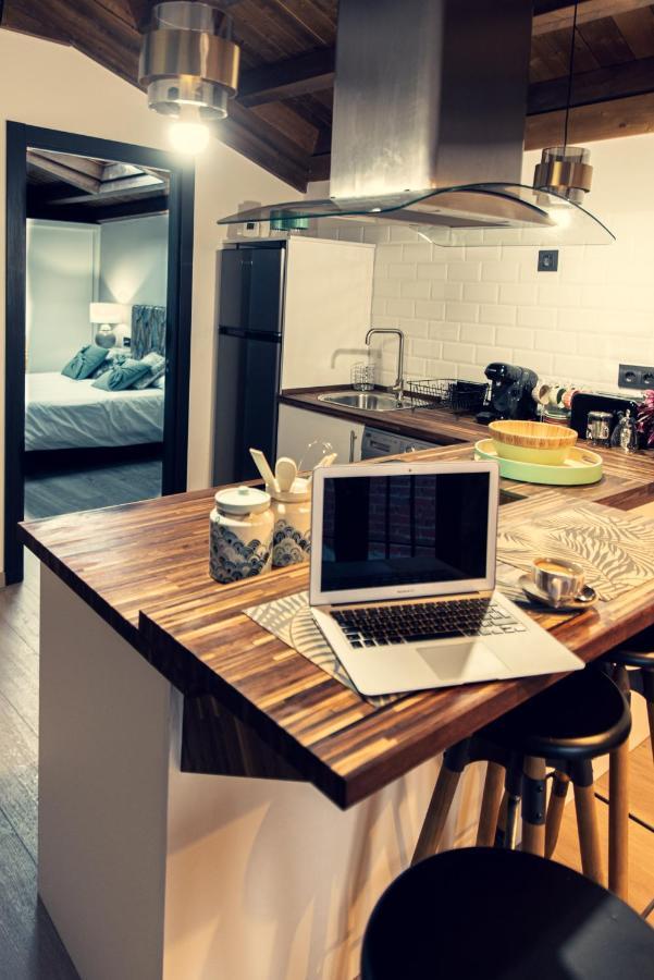 Apartamentos En El Valle Del Jerte Flores Para Angela 카베주엘라델발 외부 사진