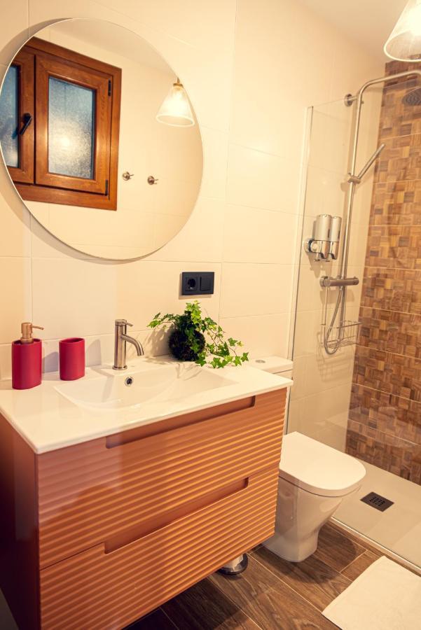 Apartamentos En El Valle Del Jerte Flores Para Angela 카베주엘라델발 외부 사진
