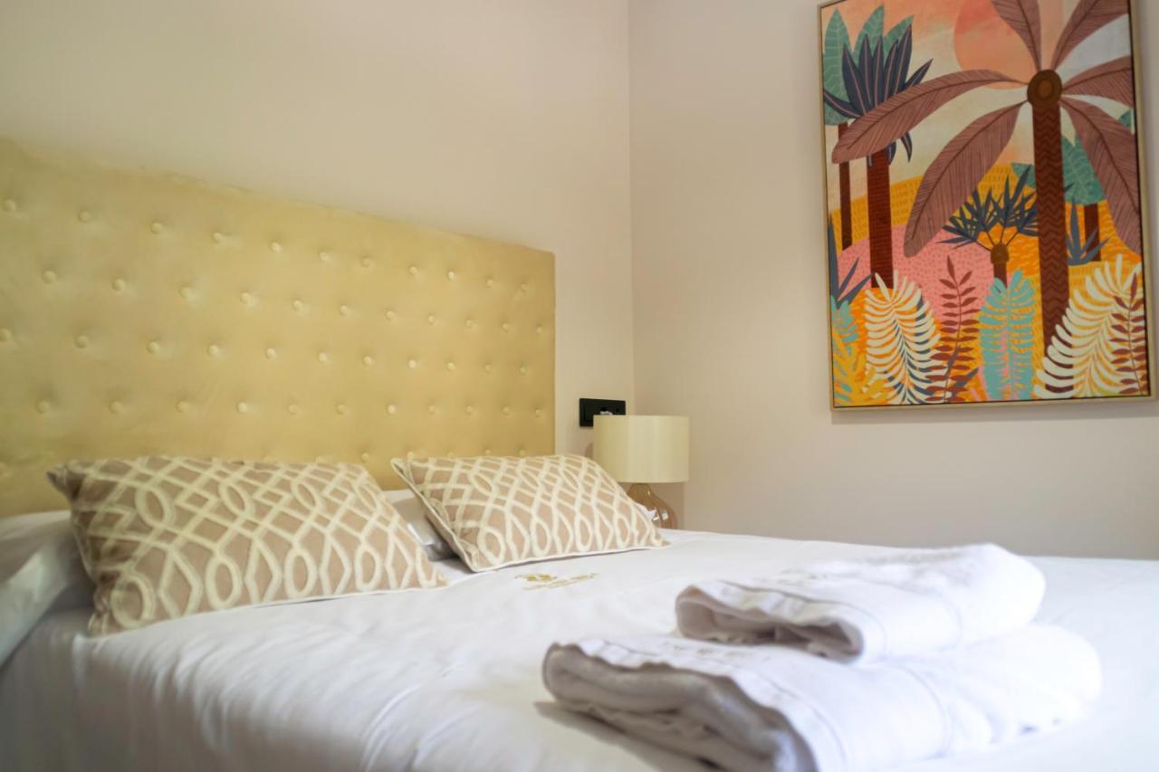Apartamentos En El Valle Del Jerte Flores Para Angela 카베주엘라델발 외부 사진