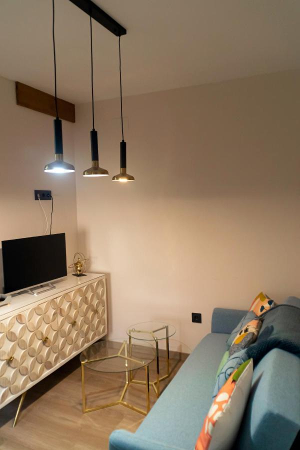 Apartamentos En El Valle Del Jerte Flores Para Angela 카베주엘라델발 외부 사진
