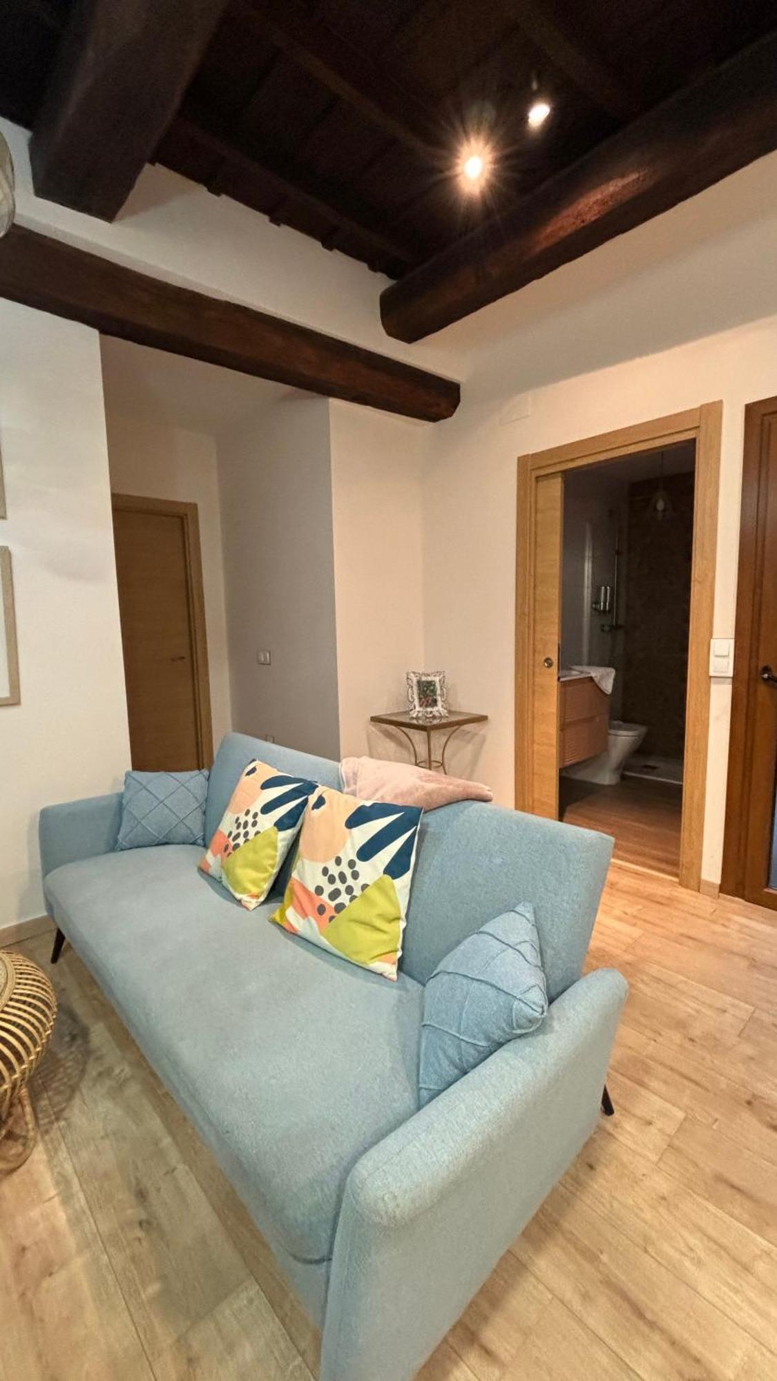 Apartamentos En El Valle Del Jerte Flores Para Angela 카베주엘라델발 외부 사진